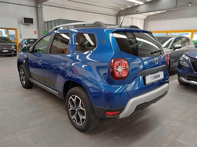 DACIA Duster 1.0 tce 15th Anniversary Eco g 4x2 100cv Immagine 2