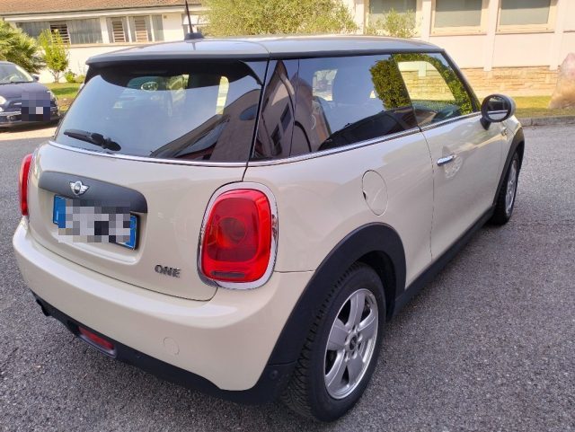 MINI One 1.2 One 75 CV Neopatentati Immagine 2