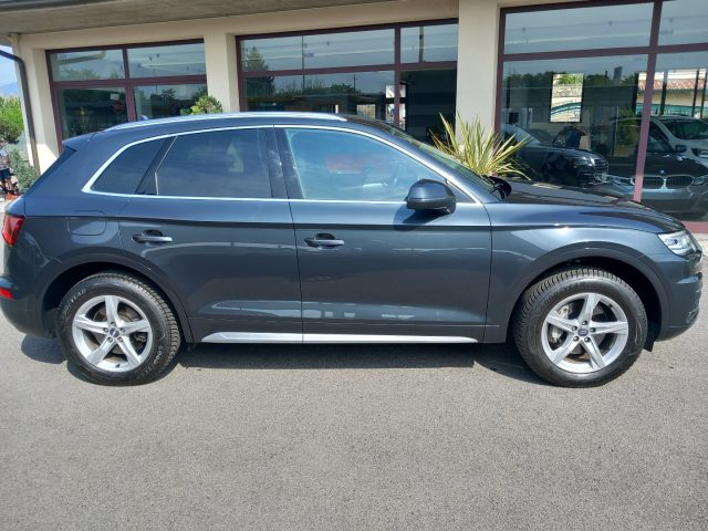 AUDI Q5 2.0 TDI 163 CV quattro S tronic Sport Immagine 3