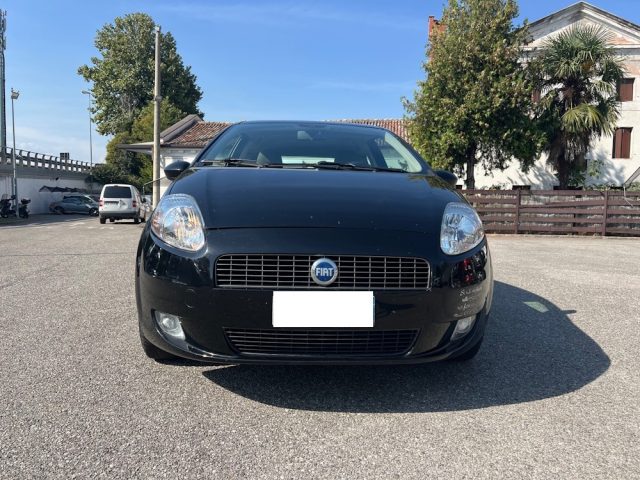 FIAT Grande Punto 1.2 3 porte Dynamic OK NEOPATENTATI Immagine 1