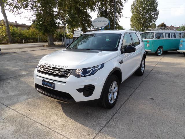 LAND ROVER Discovery Sport 2.0 TD4 150 CV Pure Immagine 0