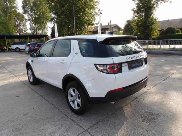 LAND ROVER Discovery Sport 2.0 TD4 150 CV Pure Immagine 2