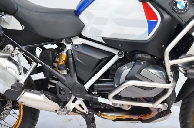 BMW R 1250 GS Adventure HP 2019 + TRIS VALIGE Immagine 2