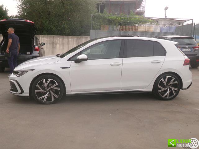 VOLKSWAGEN Golf 1.5 eTSI 150 CV EVO ACT DSG R-Line Immagine 4