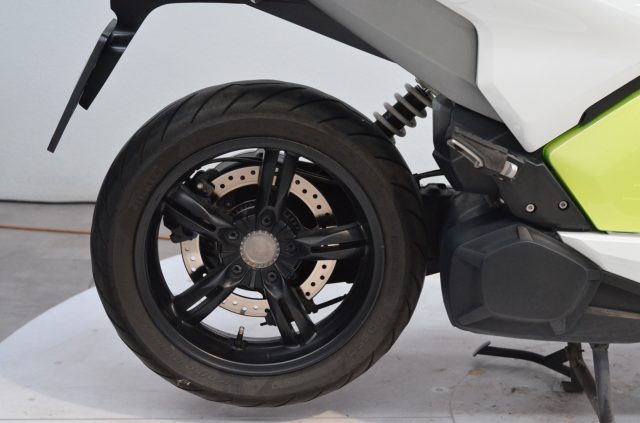 BMW C Evolution 2015 - PATENTE A1 Immagine 1