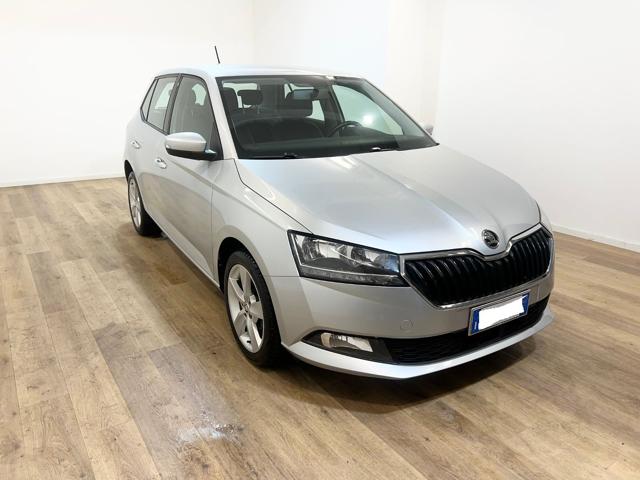 SKODA Fabia 1.0 MPI 60 CV Business Immagine 1