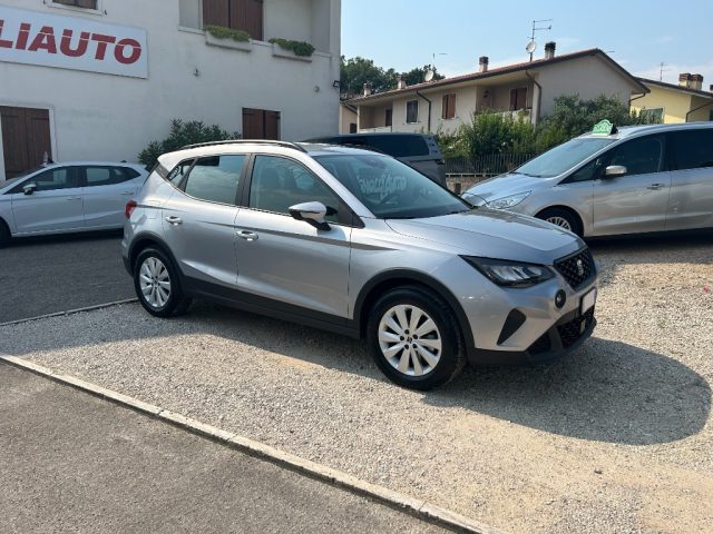 SEAT Arona 1.0 EcoTSI Style  NEOPATENTATI Immagine 1