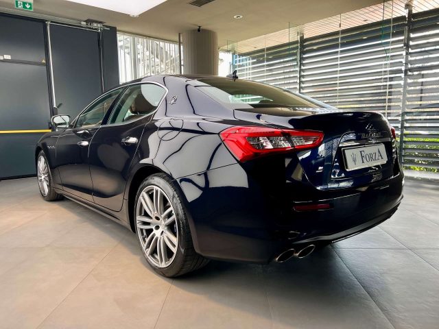 MASERATI Ghibli S 3.0 V6 bt GranLusso 430cv auto my20, Tetto apr. Immagine 4