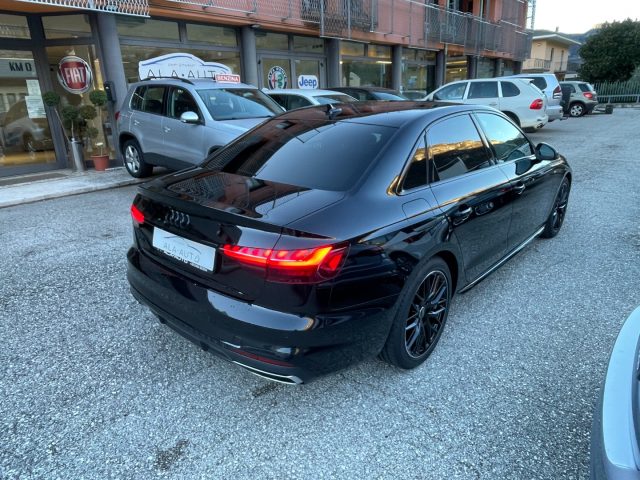 AUDI A4 30 TDI/136 CV S tronic S line edition Immagine 4