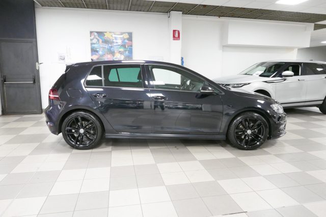 VOLKSWAGEN Golf 1.4 TSI ACT 5p. Sport Edition BMT R Line Immagine 2