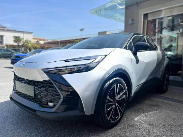 TOYOTA C-HR 1.8 Hybrid E-CVT Active ECO Immagine 1