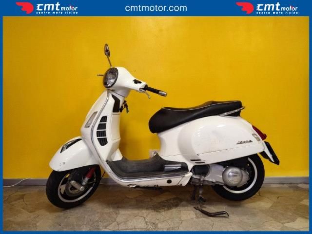 VESPA GTS 300 Garantito e Finanziabile Immagine 1