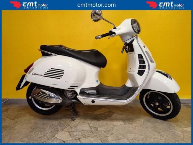 VESPA GTS 300 Garantito e Finanziabile Immagine 3