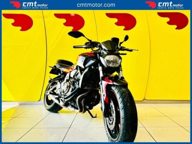 YAMAHA MT-07 Finanziabile - ROSSO - 15005 Immagine 1