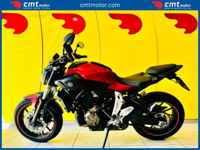 YAMAHA MT-07 Finanziabile - ROSSO - 15005 Immagine 2