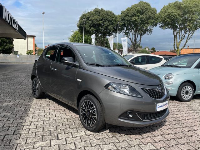 LANCIA Ypsilon 1.0 FireFly 5 porte Hybrid Platino #Pack.Comfort Immagine 2