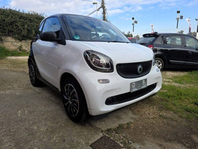 SMART ForTwo 61 CV  1.0 KLIMA VISIBILI IN SEDE PRONTA CONSEGNA Immagine 0