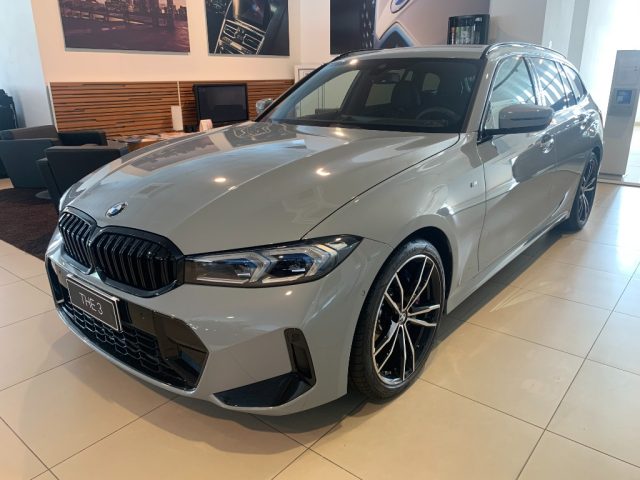 BMW 318 d 48V Touring Msport Immagine 0