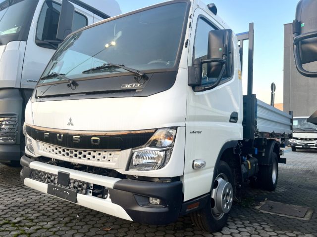 MITSUBISHI Canter  3C13/25 TF1 MY22 Cab Sing Immagine 0