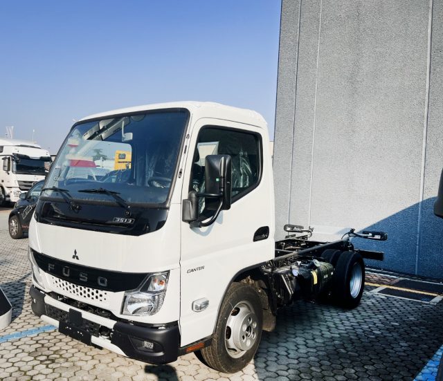 MITSUBISHI Canter  3S13/25 TF1 MY22 Cab Sing Immagine 0