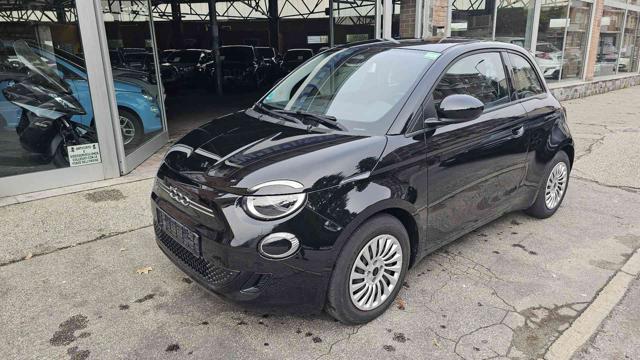 FIAT 500 Action Berlina 23,65 kWh Immagine 2