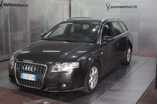 AUDI A4 2000 TDI Avant Top plus Immagine 1