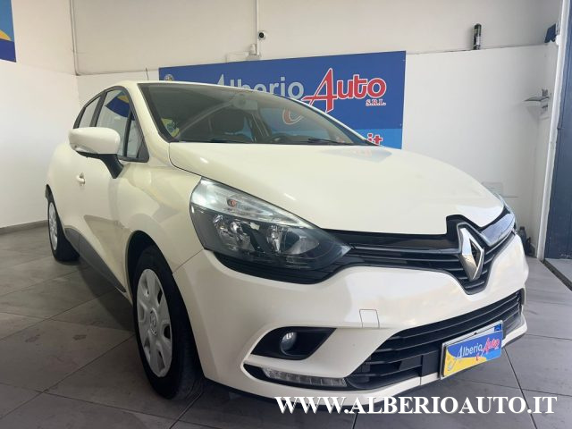 RENAULT Clio dCi 8V 75 CV Start&Stop 5 porte Energy Intens Immagine 2