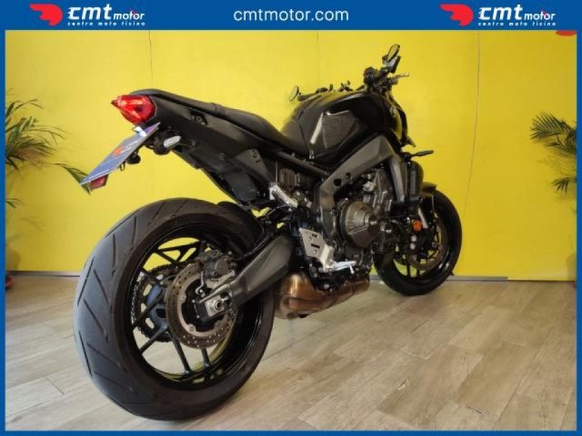 YAMAHA MT-09 Garantita e Finanziabile Immagine 3