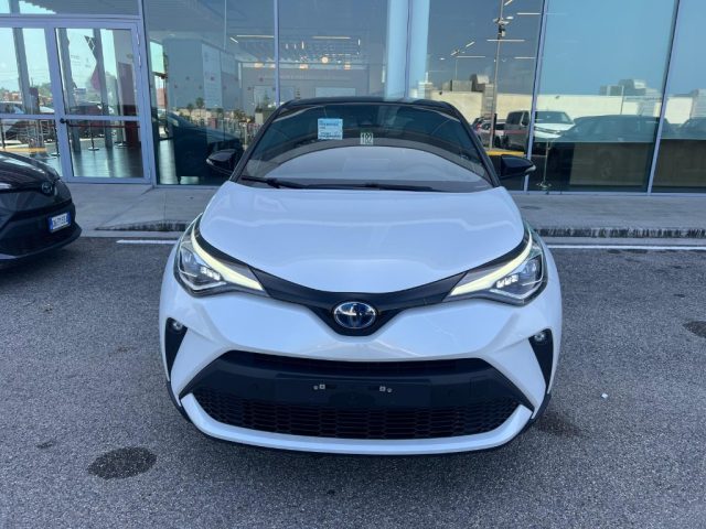 TOYOTA C-HR 2.0 Hybrid E-CVT Lounge Immagine 1