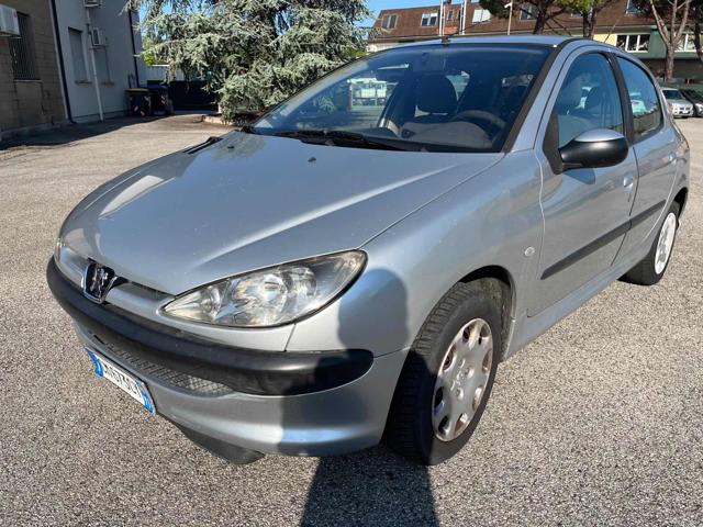 PEUGEOT 206 1.1 5posti Neopatentati 150,789km Bellissima Immagine 0