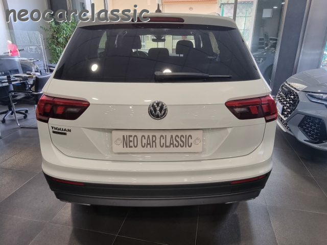 VOLKSWAGEN Tiguan 2.0 TDI 150 CV SCR DSG allsapce 7 posti Immagine 3