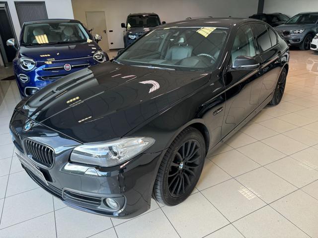 BMW 520 d xDrive Luxury Immagine 2