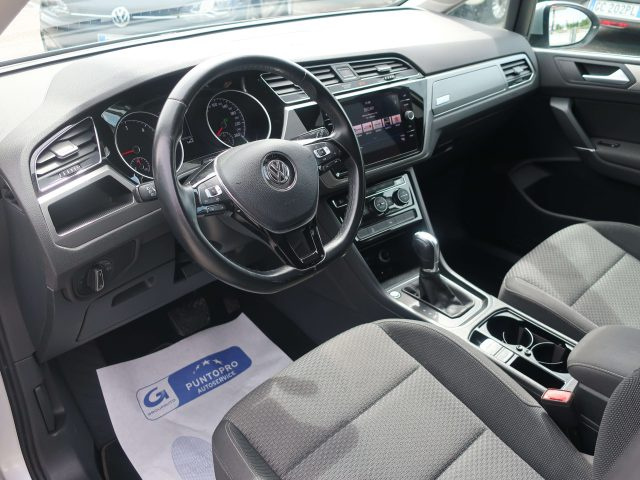 VOLKSWAGEN Touran 1.6 tdi Comfortline 115cv dsg Immagine 2