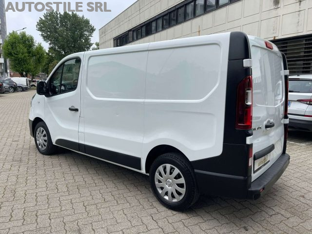 RENAULT Trafic 1.6 dCi FURGONE 3 POSTI ** PASSO CORTO *EURO 6 Immagine 2