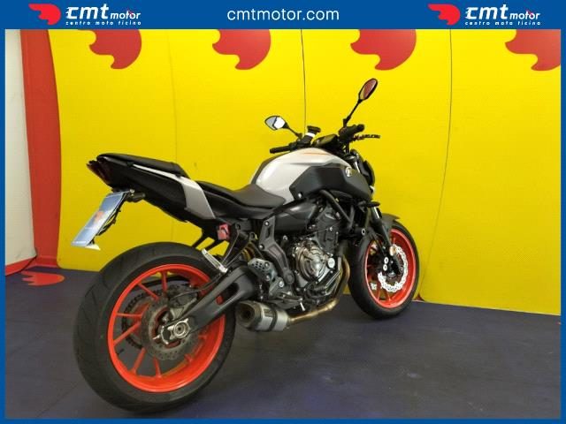 YAMAHA MT-07 Garantita e Finanziabile Immagine 3