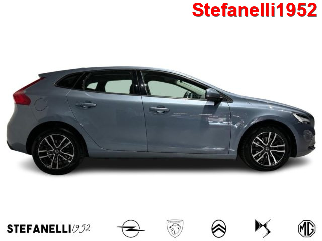 VOLVO V40 D2 Business Plus Immagine 2