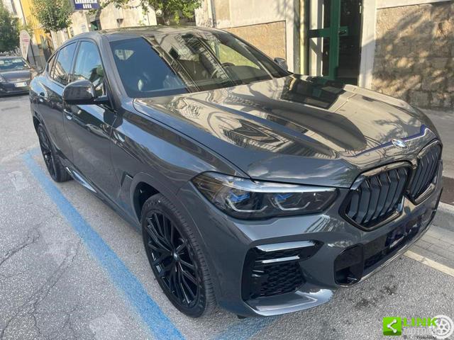 BMW X6 BMW X6 xDrive 40 d Immagine 0