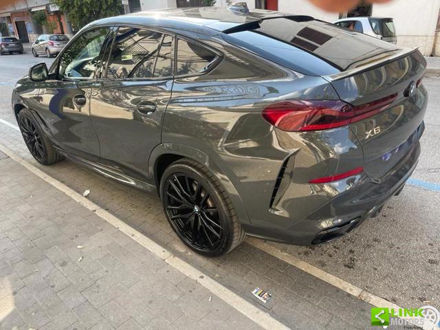 BMW X6 BMW X6 xDrive 40 d Immagine 2