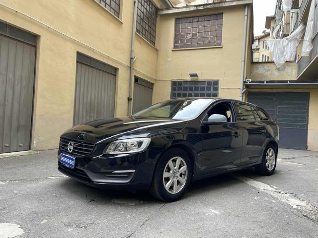 VOLVO V60 D2 1.6 Business Immagine 0