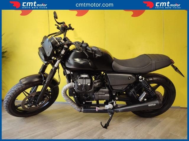 MOTO GUZZI V7 Garantita e Finanziabile Immagine 2