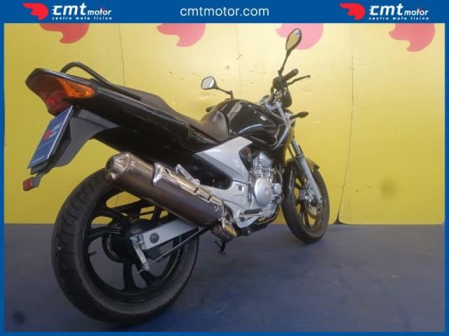 YAMAHA YBR 250 Garantita e Finanziabile Immagine 3