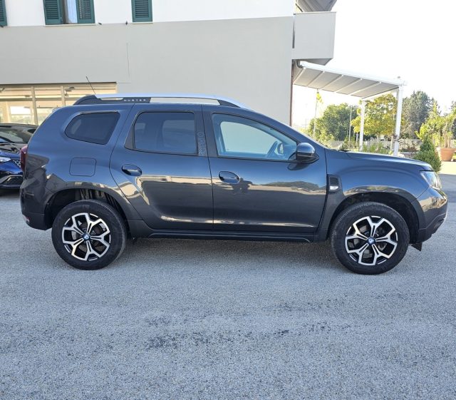 DACIA Duster 1.0 TCe 100 CV ECO-G 4x2 15th Anniversary Immagine 3