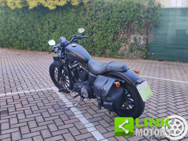 HARLEY-DAVIDSON 883 Iron NUOVA! SOLI 3.800KM! UNIPROPRIETARIO Immagine 4