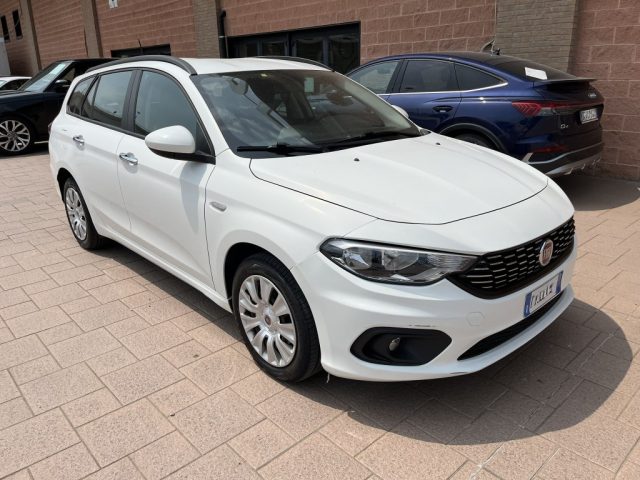 FIAT Tipo 1.6 Mjt S&S SW Easy Business Immagine 1