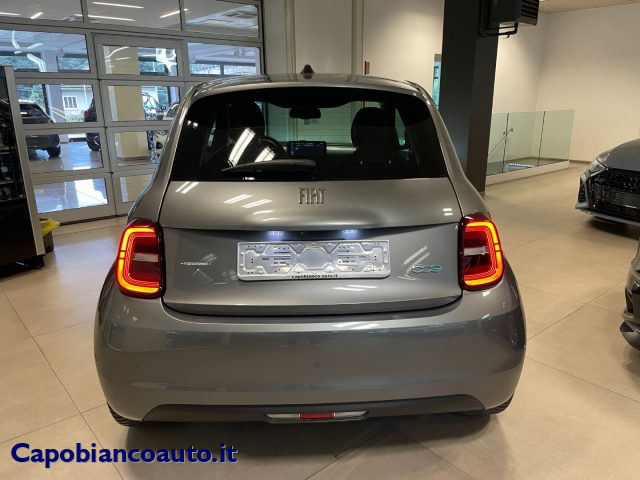 FIAT 500e Icon 42kWh-320KM AUTONOMIA Immagine 4