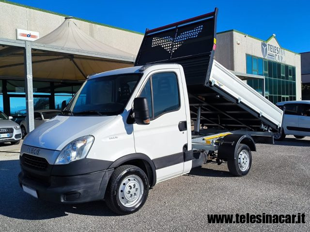 IVECO DAILY  35L13 2015 RIBALTABILE NUOVO 305 X 203 Immagine 1