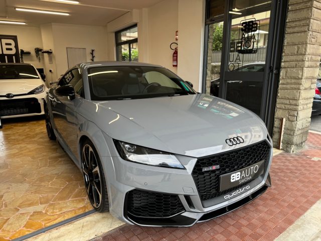 AUDI TT RS Coupé 2.5 TFSI quattro S tronic Immagine 3