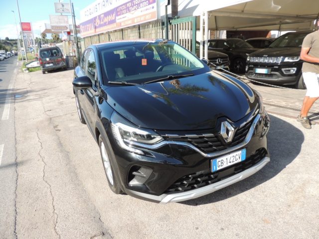 RENAULT Captur Blue dCi 115 CV EDC Business Immagine 2