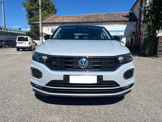 VOLKSWAGEN T-Roc 1.6 TDI SCR Style  R-LINE AUTO PER NEOPATENTATI Immagine 1