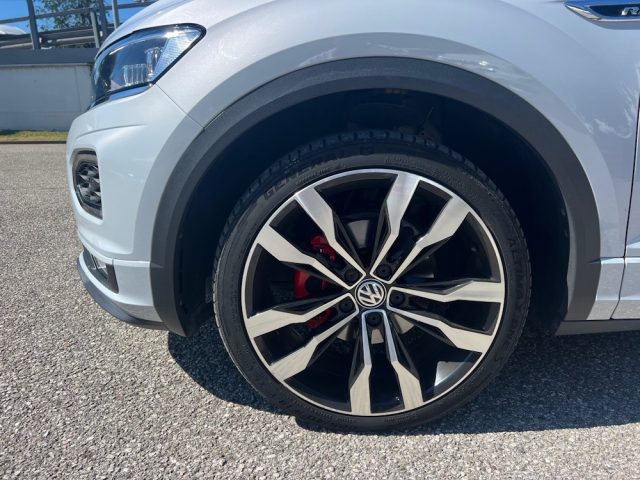 VOLKSWAGEN T-Roc 1.6 TDI SCR Style  R-LINE AUTO PER NEOPATENTATI Immagine 2